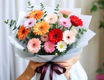 中年女性生日送什么花