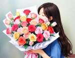 女性朋友生日送什么花