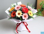 教师节送仿真花好不好