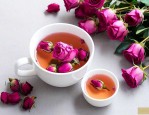喝中药可以喝玫瑰花茶