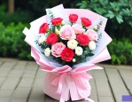 女儿18岁生日送啥花