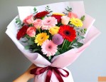 老人生日送鲜花合适吗