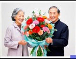 男长辈生日送什么鲜花