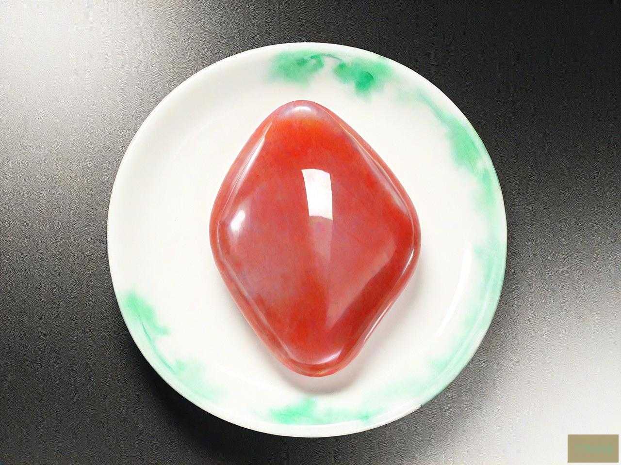 红翡翠的价格一般是几