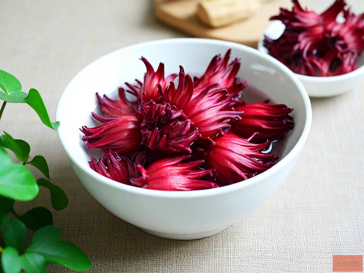 洛神花泡水喝有什么用